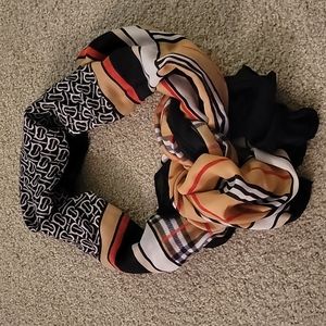 Multi pattern fashion scarf